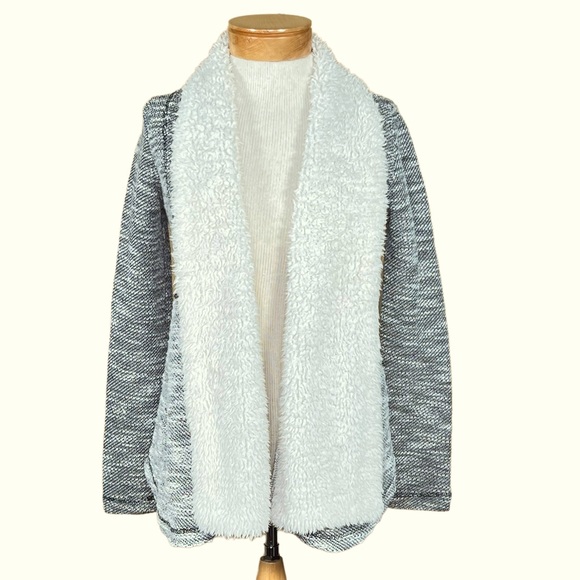 Jack BB Dakota Jackets & Blazers - Jack BB Dakota Faux Sherpa Trimmed Tweed Open Front Jacket XS